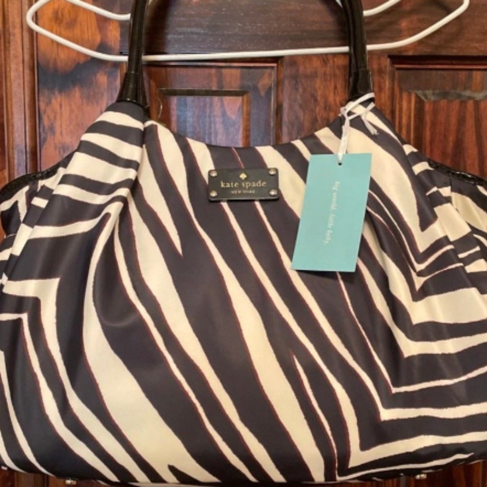 Kate Spade ZEBRA Cape Mountain Stevie Baby Bag shoulder stroller diaper tote NWT - Picture 5 of 16